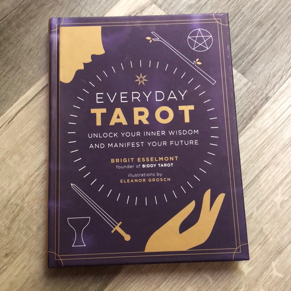 Everyday tarot book